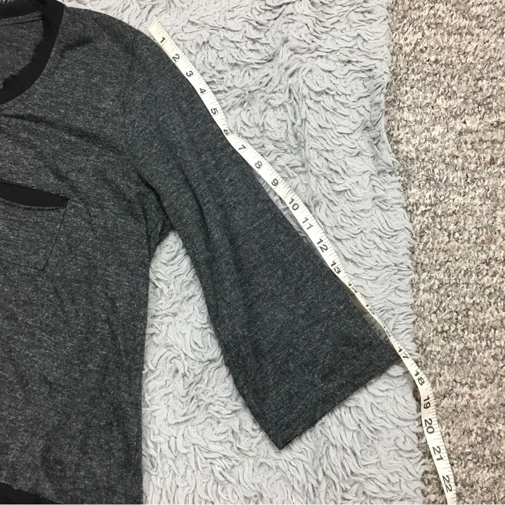 Anthropologie Pleione  Contrast Trim Chiffon Top High Low Chest Pocket Gray XL - Picture 13 of 16